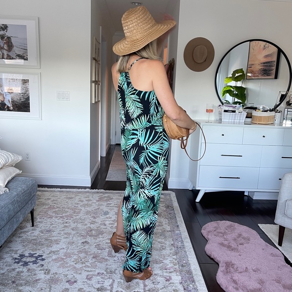 Maxi dress - Picture 2 of 6